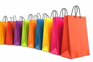 Xu hướng màu sắc túi giấy in nào đang được yêu thích hiện nay